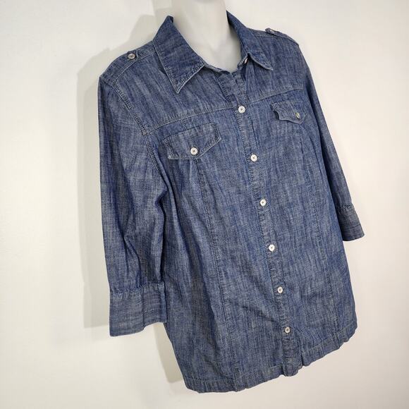 Chicos Shirt Womens Size 1 Medium Button Up Chambray Blue 3/4 Sleeves Cotton - Picture 4 of 9